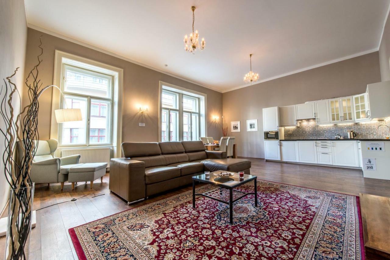 ✰downtown Grand - Old Town Location✰ Apartamento