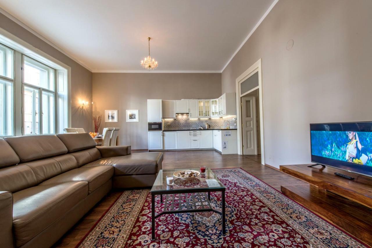 ✰downtown Grand - Old Town Location✰ Apartamento *
